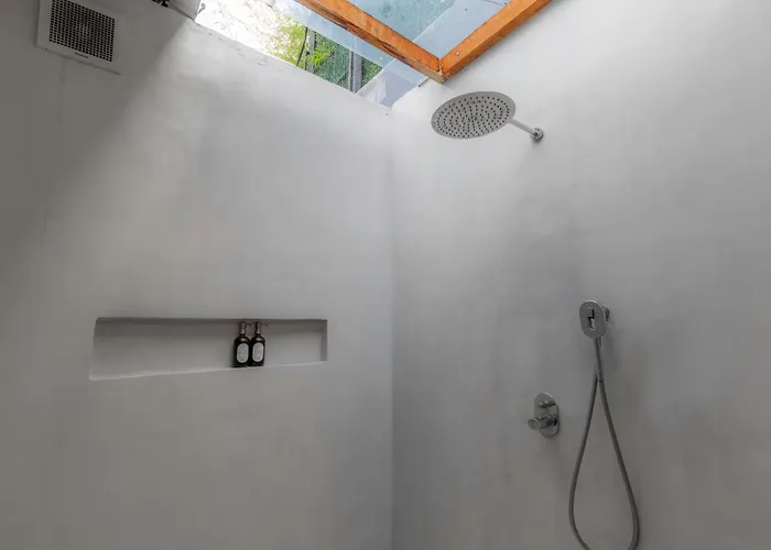 Elora Canggu